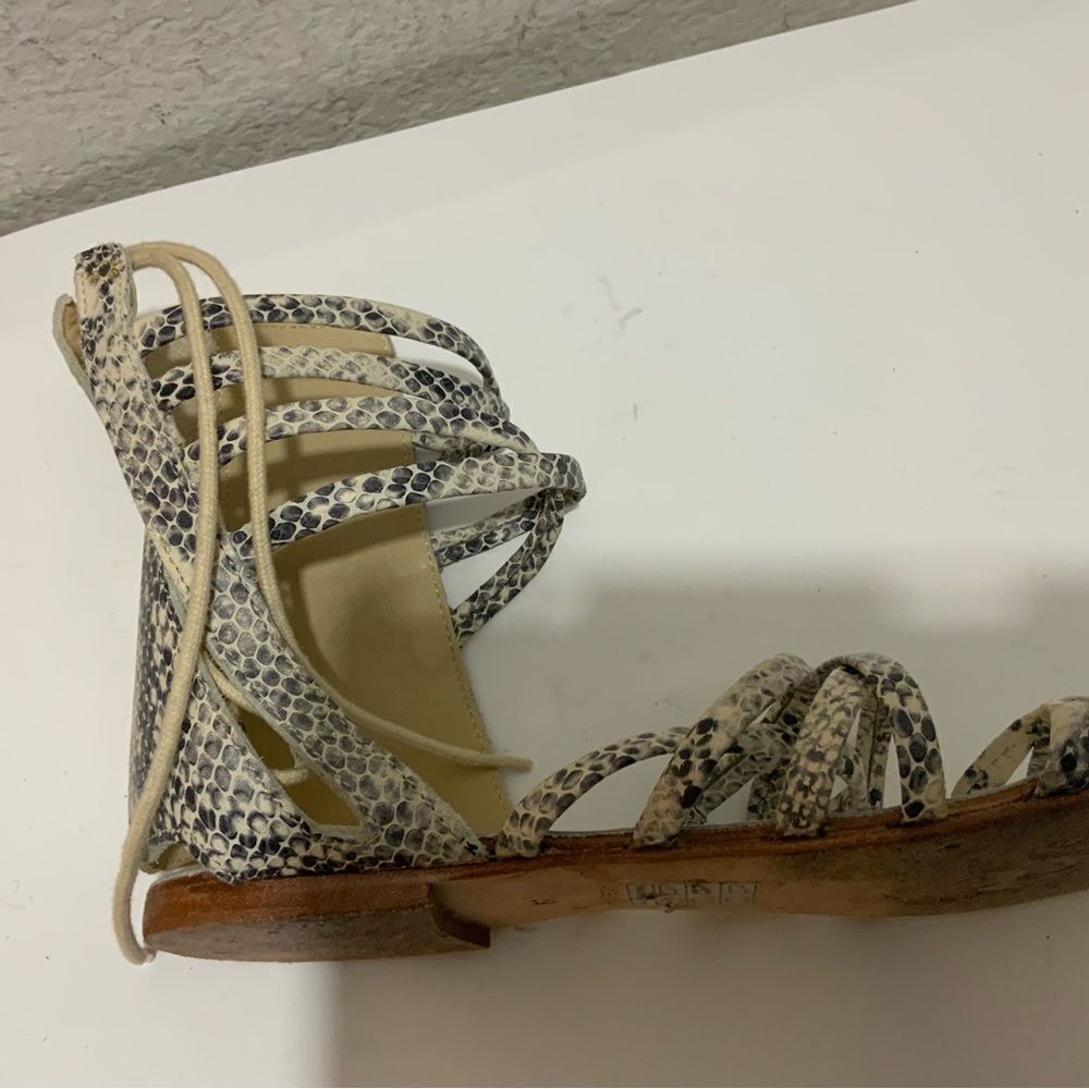 Free People Snakeprint gladiator sandals size 39 lace up strappy - Picture 6 of 10